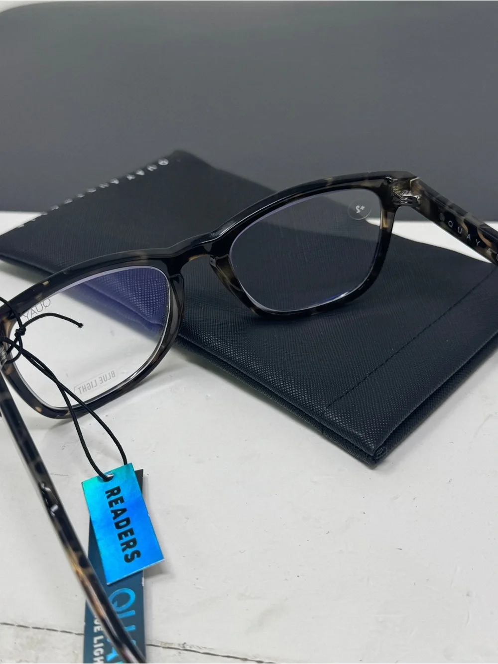 Quay Mini Hardwire Blue Light Glasses reading glasses +2.00 tortoise